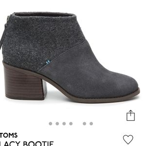 Tom's "Lacy" boot. Suede and wool blend bootie - sz 6